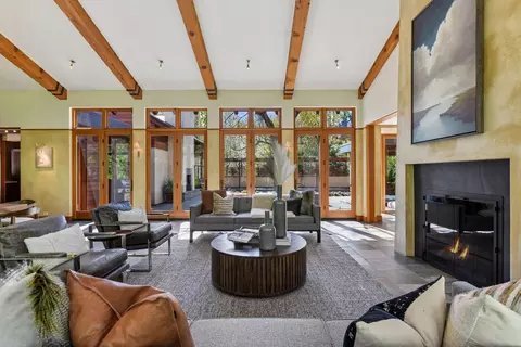 Living - 20545 Linden Rd, Deephaven, MN 55331 photo 5 of 12