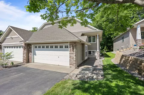 6030 Boulder Ridge Dr, Rockford, MN 55373
