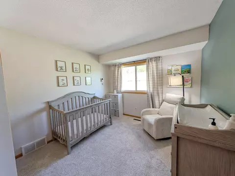 Bedroom - 1648 Hickory Ln, Eagan, MN 55122 photo 4 of 6