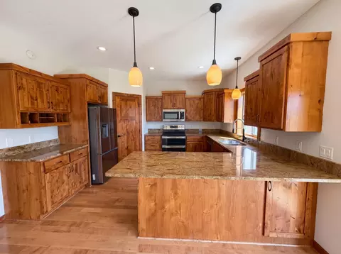 Kitchen - 3072 Nottingham Rd S, Saint Cloud, MN 56301 photo 1 of 3