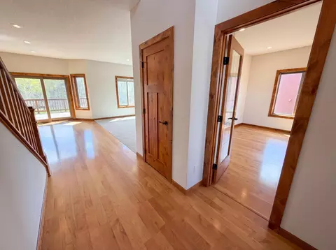 Entry Way - 3072 Nottingham Rd S, Saint Cloud, MN 56301 photo 1 of 2