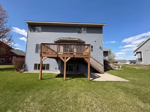 Exterior - 3072 Nottingham Rd S, Saint Cloud, MN 56301 photo 5 of 7
