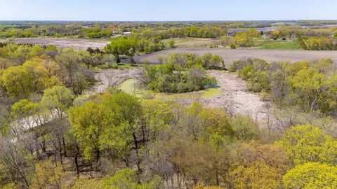 208 Nn Parkfield Ave, Jordan, MN 55352
