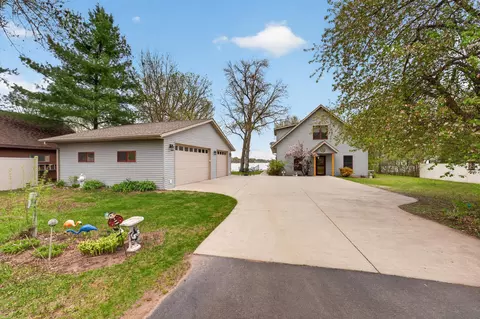 20567 Scott Dr, Pine City, MN 55063