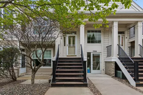 7930 Golden Valley Rd #10, Golden Valley, MN 55427