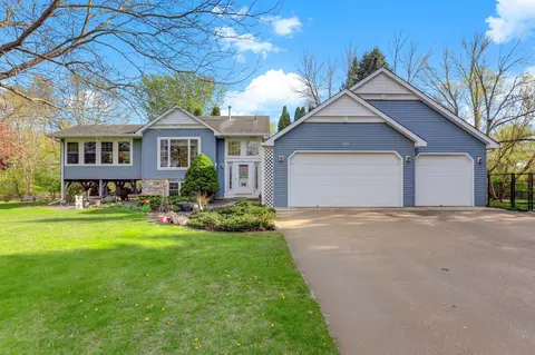 12270 Europa Ave N, Saint Paul, MN 55110