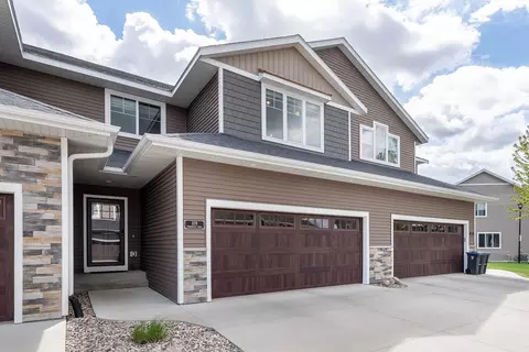 109 Tranquility Trl, Mankato, MN 56001