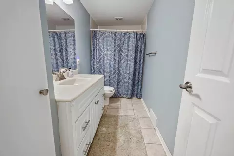 Bath - 2512 Walden Way, Saint Cloud, MN 56301 photo 6 of 6