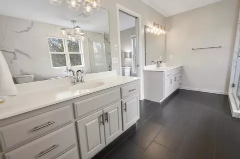 Bath - 2512 Walden Way, Saint Cloud, MN 56301 photo 3 of 6