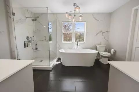 Bath - 2512 Walden Way, Saint Cloud, MN 56301 photo 4 of 6