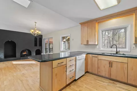 Kitchen - 1382 Lakeside Cir, Eagan, MN 55123 photo 3 of 5