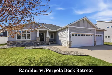 5422 Tanner Ave S, Fargo, ND 58104