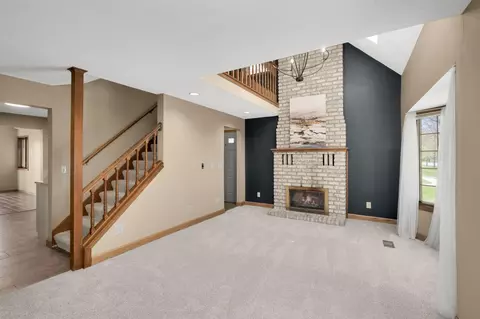 1834 Holton St, Falcon Heights, MN 55113