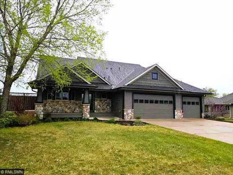38270 Everett Ave, North Branch, MN 55056