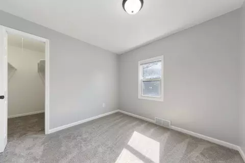 Bedroom - 508 20th St NW, Faribault, MN 55021 photo 4 of 5