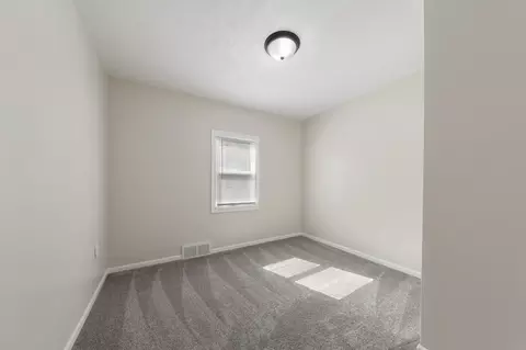 Bedroom - 508 20th St NW, Faribault, MN 55021 photo 1 of 5