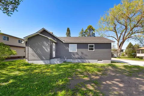 Exterior - 508 20th St NW, Faribault, MN 55021 photo 2 of 7