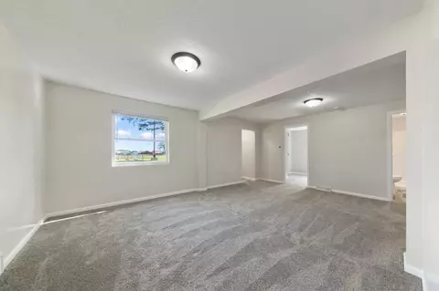 Living - 508 20th St NW, Faribault, MN 55021 photo 4 of 4