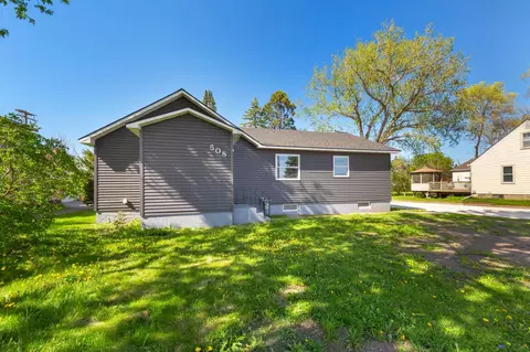 Exterior - 508 20th St NW, Faribault, MN 55021 photo 3 of 7