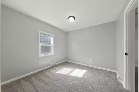 Bedroom - 508 20th St NW, Faribault, MN 55021 photo 5 of 5
