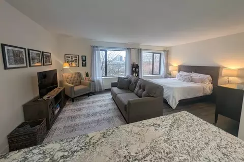 15 S 1st St #A306, Minneapolis, MN 55401