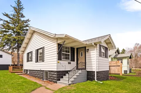 Exterior - 4005 W 9th St, Duluth, MN 55807 photo 4 of 6