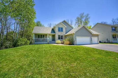 2592 Blue Bill Cir, White Bear Township, MN 55110