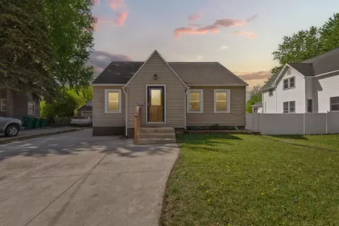 1509 Sunset St, Albert Lea, MN 56007