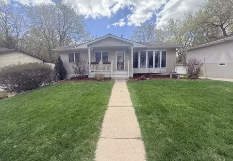 4651 Bedford Rd, Mound, MN 55364