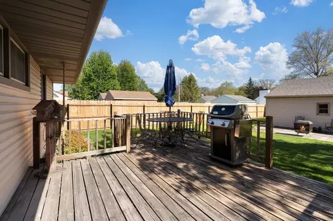 Exterior - 1900 5th Ave SE, Austin, MN 55912 photo 14 of 15