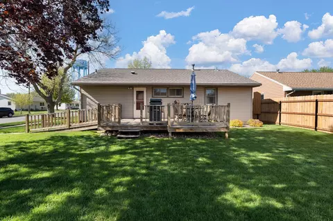 Exterior - 1900 5th Ave SE, Austin, MN 55912 photo 8 of 15