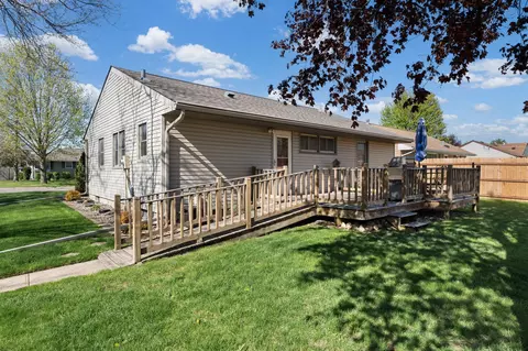 Exterior - 1900 5th Ave SE, Austin, MN 55912 photo 7 of 15