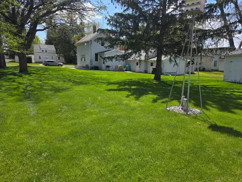 Exterior - 222 3rd St, Kenyon, MN 55946 photo 2 of 7