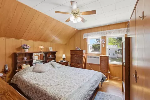 Bedroom - 222 3rd St, Kenyon, MN 55946 photo 1 of 2