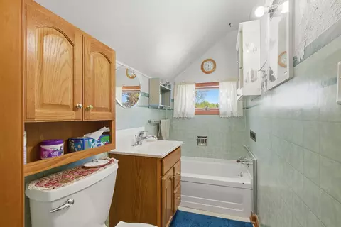 Bath - 222 3rd St, Kenyon, MN 55946 photo 1 of 1