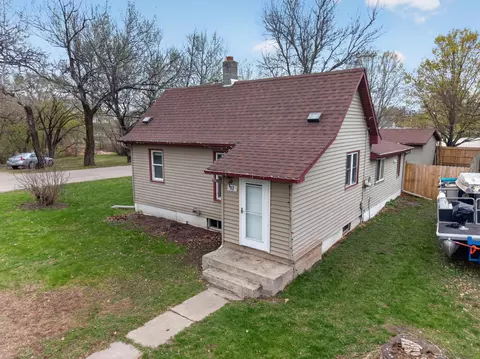 112 Woodland Ave E, Underwood, MN 56586