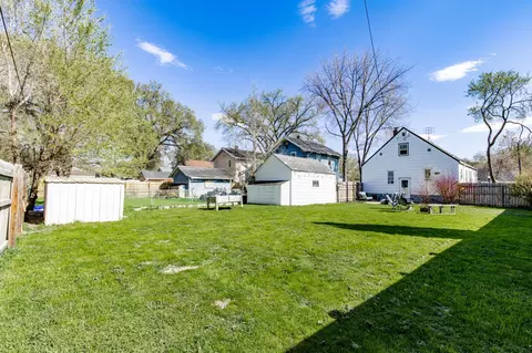 Exterior - 1525 4th Ave S, Fargo, ND 58103 photo 8 of 10