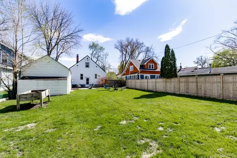 Exterior - 1525 4th Ave S, Fargo, ND 58103 photo 9 of 10