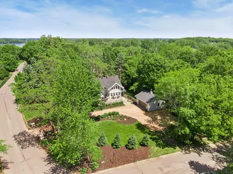 5685 Howards Point Rd, Excelsior, MN 55331 photo 48