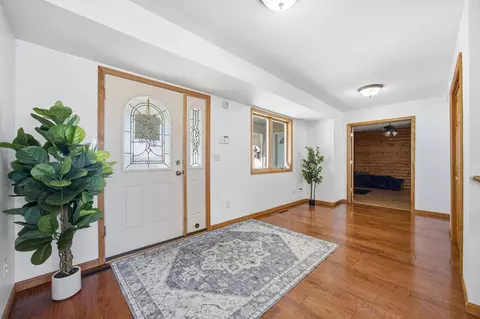Entry Way - 46136 Little Pine Loop, Perham, MN 56573 photo 1 of 3