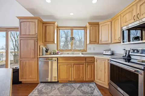 Kitchen - 46136 Little Pine Loop, Perham, MN 56573 photo 3 of 3
