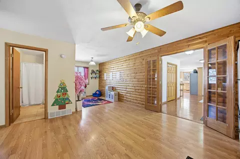 Entry Way - 46136 Little Pine Loop, Perham, MN 56573 photo 2 of 3