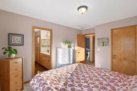 Bedroom - 11280 Julia Ln, Becker, MN 55308 photo 4 of 8