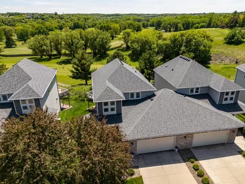 1498 Willow Point Ln SW, Rochester, MN 55902