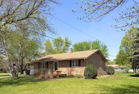 350 Park St, Walnut Grove, MN 56180