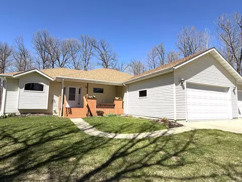 18400 Shorewood Ct NW, Bemidji, MN 56601