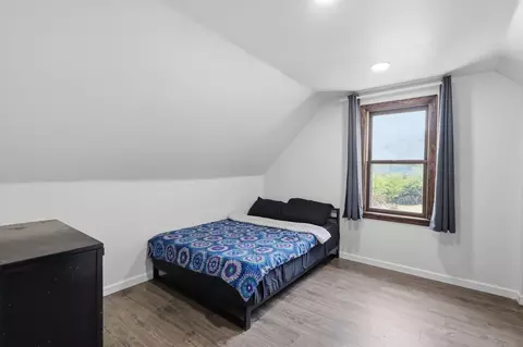 Bedroom - 900 Geranium Ave E, Saint Paul, MN 55106 photo 1 of 3
