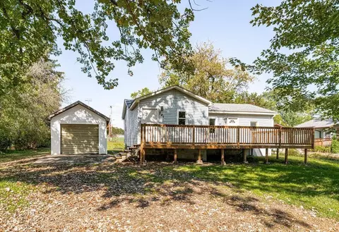 521 NW 13th St, Grand Rapids, MN 55744