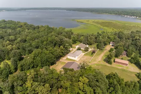 27181 Ridgewood Dr, Merrifield, MN 56465