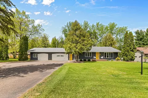 715 Tanglewood Dr, Shoreview, MN 55126